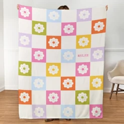Checkered Flowers Plush Blanket