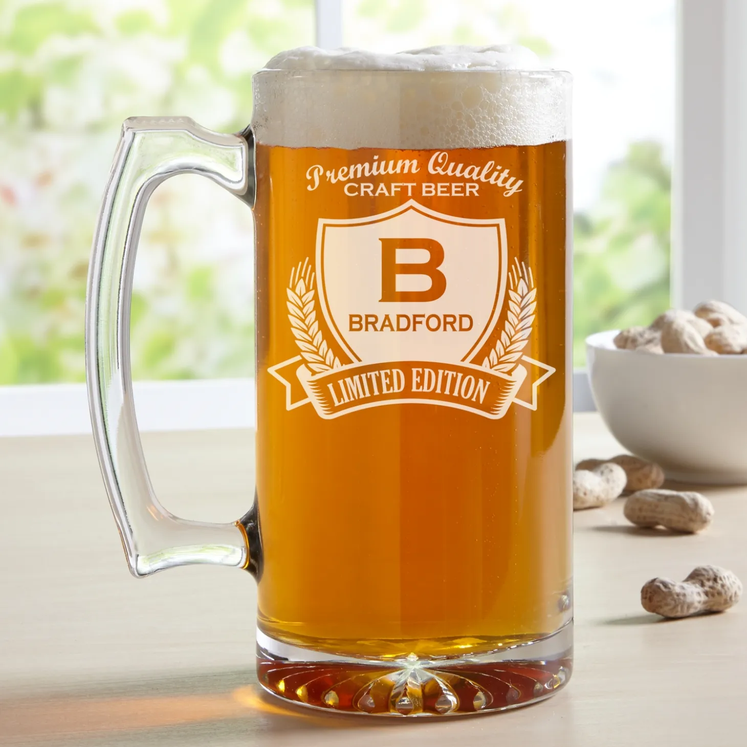 Decorative Label Oversize Beer Mug