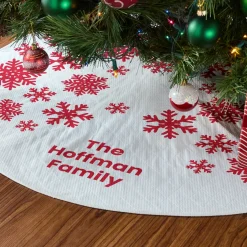 Holiday Snowflake Quilted Tree Skirt