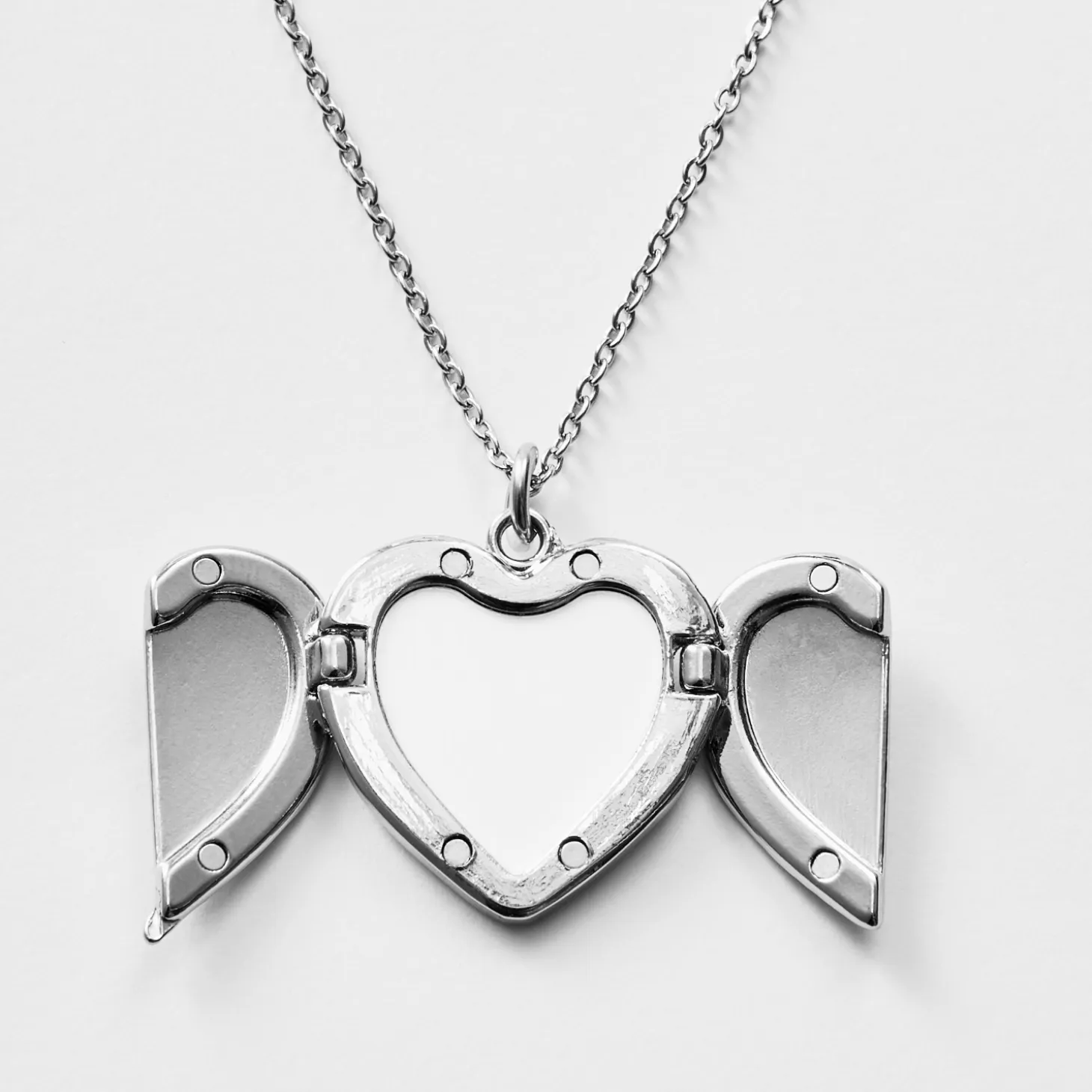 In Angel's Arms Sympathy Photo Locket