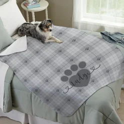 Love and Paws Pet Blanket
