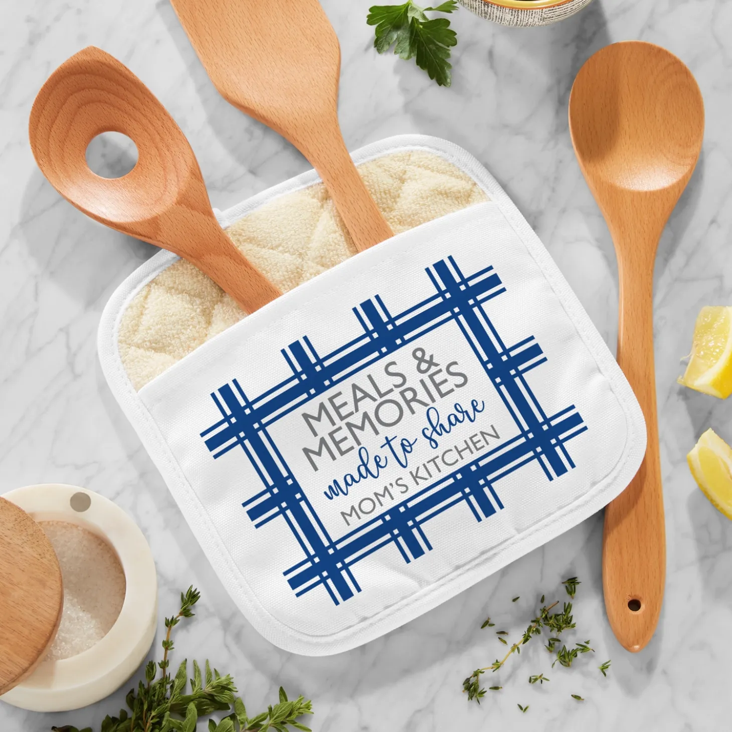 Made To Share Pot Holder
