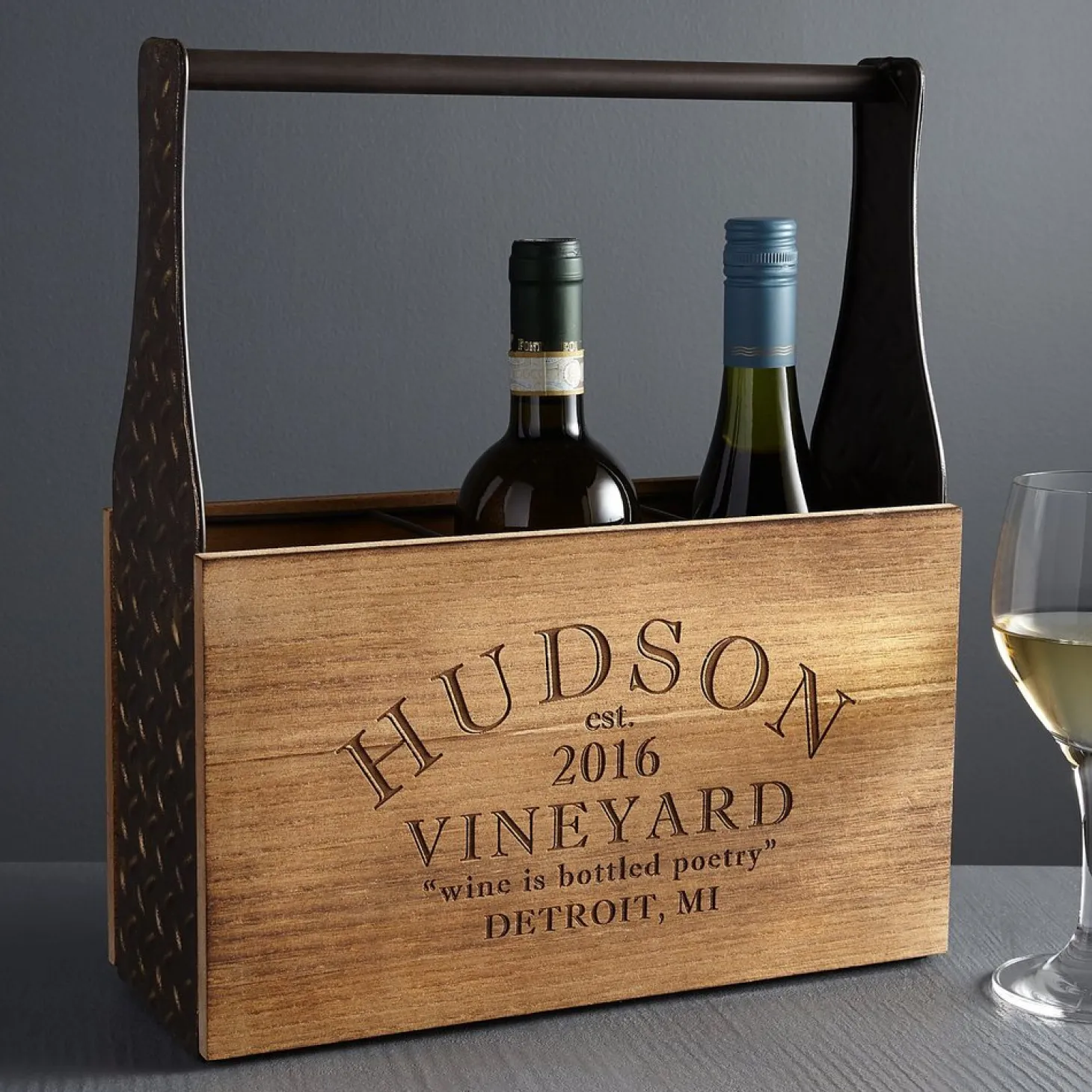 Modern Vineyard Wood Wine Carrier