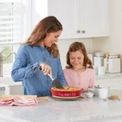 Pass the Pie Baking Dish