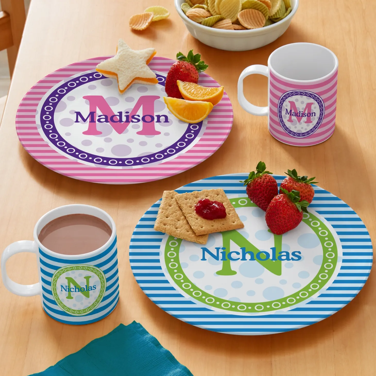 Pattern Initial Personalized Tableware