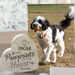 Paw Prints Memorial Heart Frame