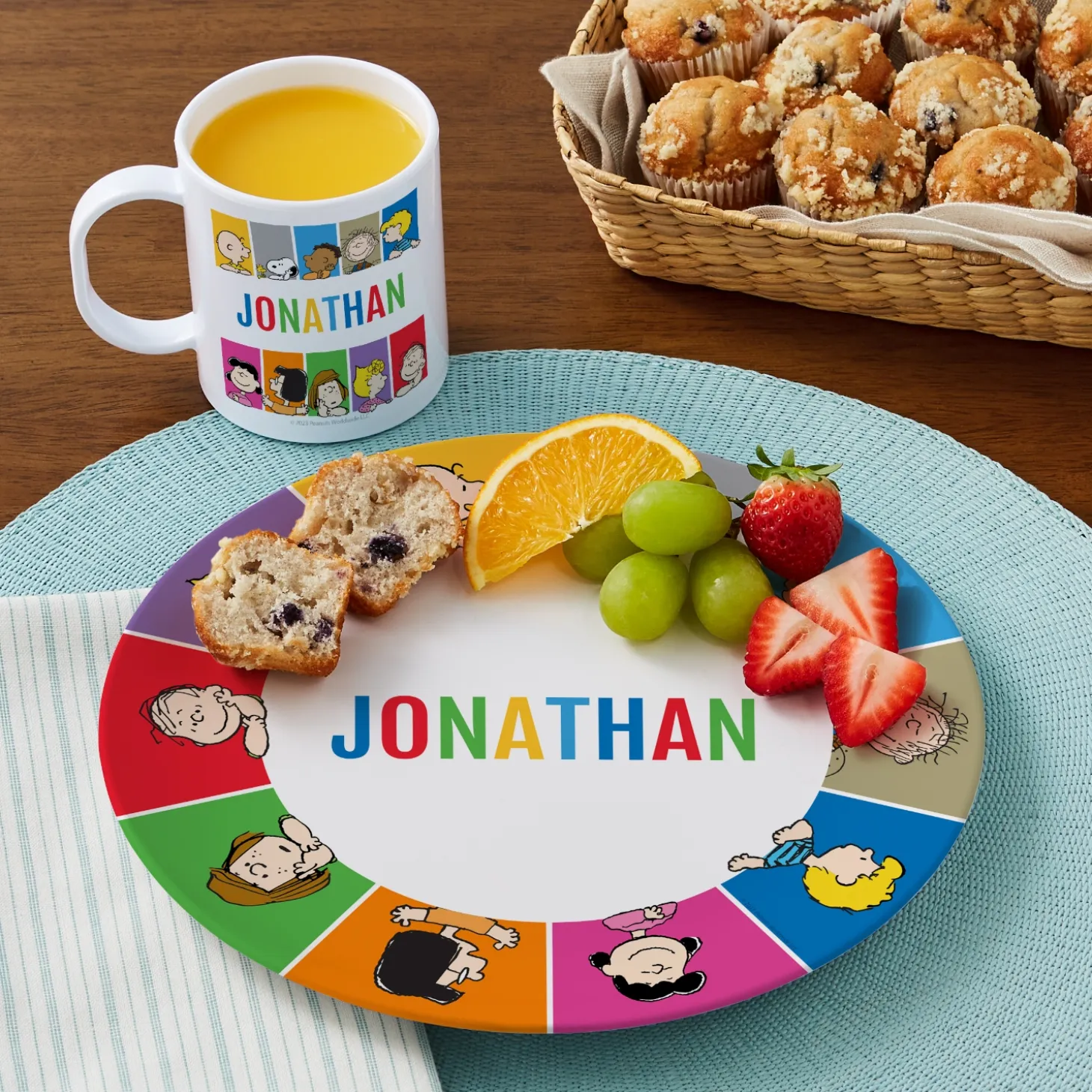 PEANUTS® Gang Colorful Personalized Tableware