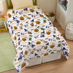 PEANUTS® Halloween Comforter
