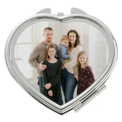 Picture-Perfect Photo Heart Mirror