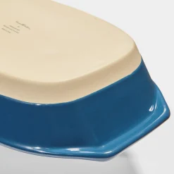 Specialty Style Stoneware Baking Dish