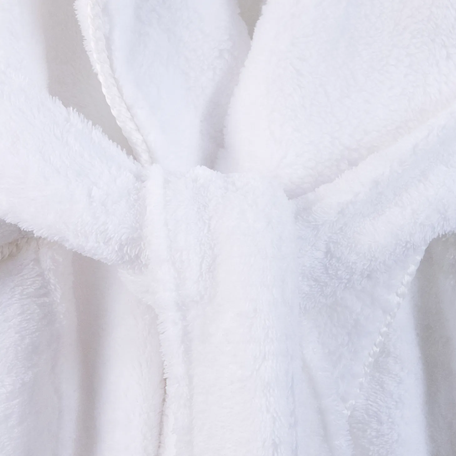 Women's Five-Star Plush Robe