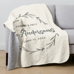 Wreath Quilted Throw
